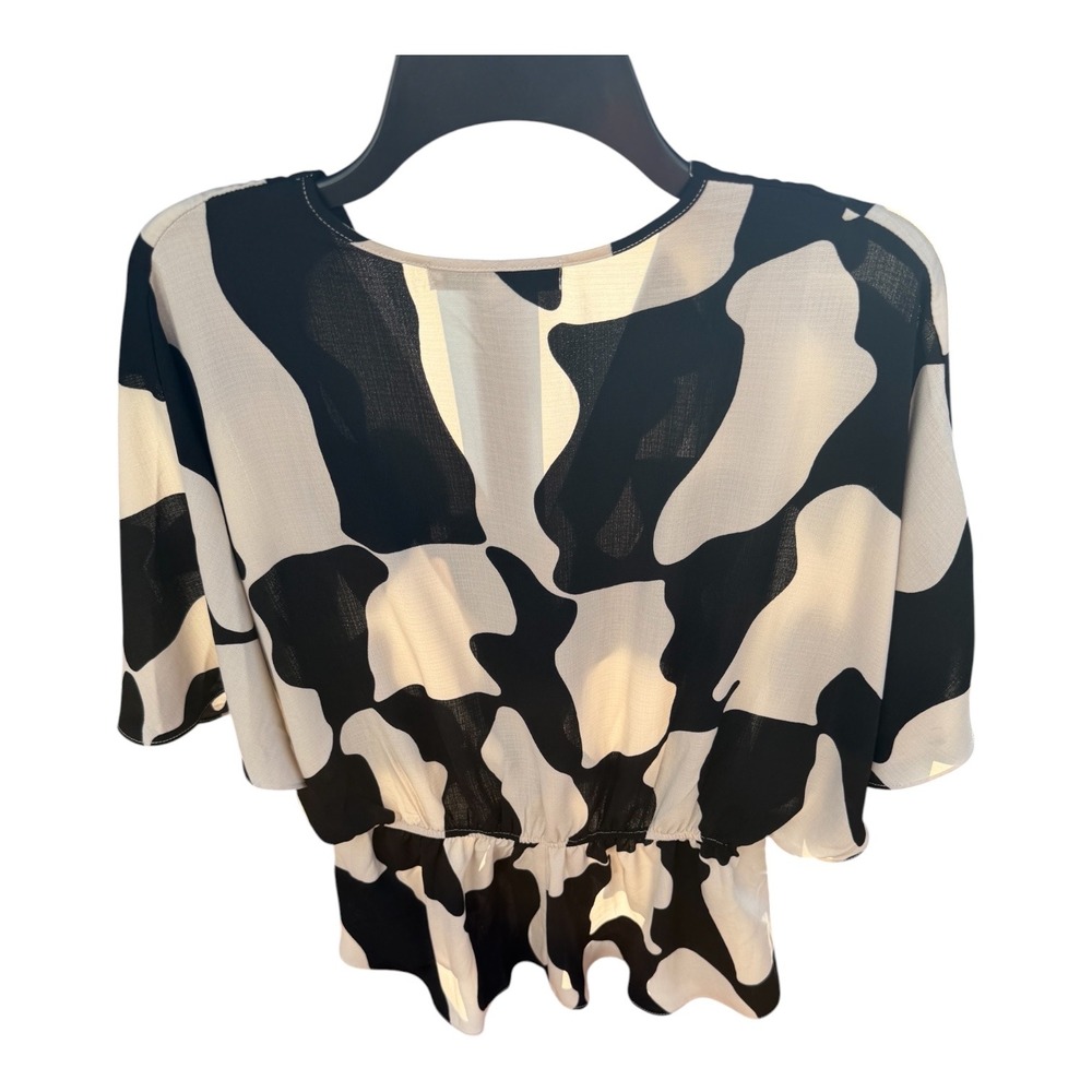 Sweet Rain Black White Abstract Print Kimono  Peplum tie waist  V-Neck Medium - Picture 4 of 6